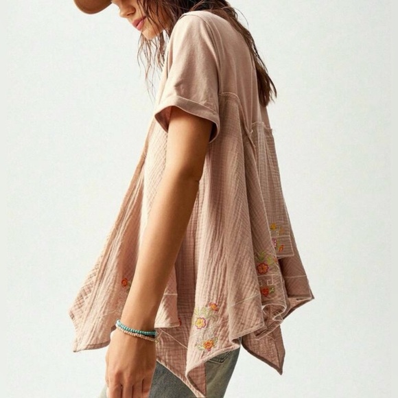 Floral Embroidered Tan Top - Picture 3 of 10